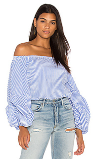 Топ hannah - Petersyn