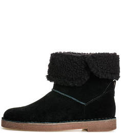Черные замшевые полусапоги Clarks