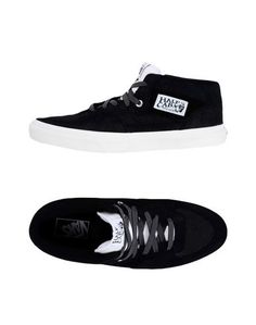 Низкие кеды и кроссовки Vans