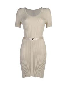 Короткое платье Tricot Chic