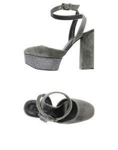 Сандалии Casadei