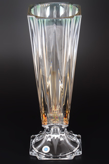 Ваза на ножке Bohemia