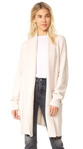 Skin Britta Robe