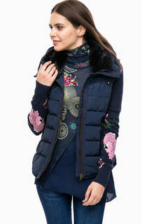 Демисезонная куртка со съемными рукавами Desigual