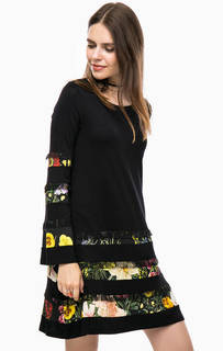 Тонкое трикотажное платье с расклешенной юбкой Desigual