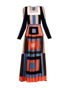 Длинное платье Valentino