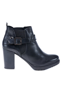 ankle boots UMA