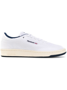 классические кроссовки Reebok