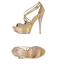 Сандалии Casadei