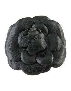 Брошь Issey Miyake