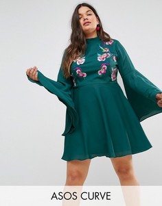 Платье мини с вышивкой и эффектными рукавами ASOS CURVE - Зеленый