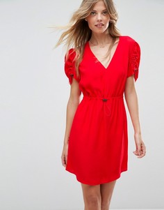 Чайное платье мини с поясом на резинке ASOS - Красный