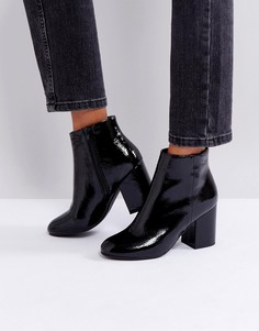 Лакированные ботинки на каблуке с закругленным носком New Look - Черный