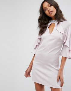 Свободное атласное платье с оборкой Lipsy - Розовый