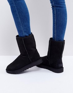 Черные ботинки UGG Classic Short II - Черный