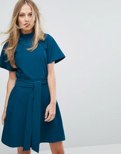 Короткое приталенное платье с воротником-стойкой Closet London - Синий