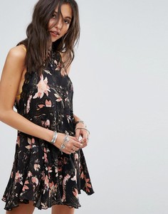 Платье-комбинация с принтом Free People She Moves - Мульти