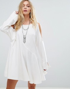 Платье с открытыми плечами Free People Clear Skies - Белый
