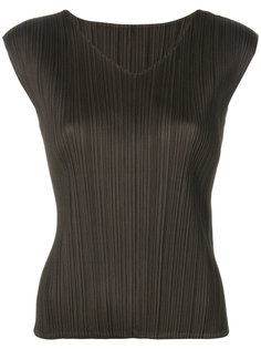 textured v-neck T-shirt Pleats Please By Issey Miyake