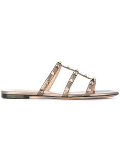 босоножки Valentino Garavani Rockstud Valentino
