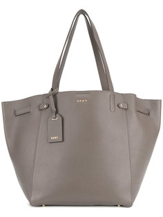 grainy finish tote DKNY