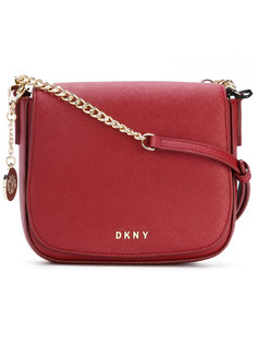 сумка на плечо с откидным клапаном DKNY