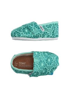 Низкие кеды и кроссовки Toms