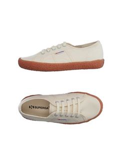 Низкие кеды и кроссовки Superga