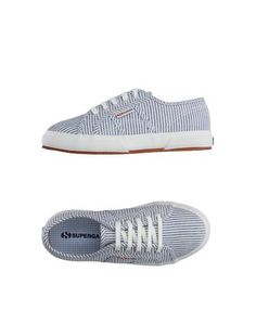 Низкие кеды и кроссовки Superga