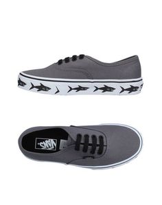 Низкие кеды и кроссовки Vans