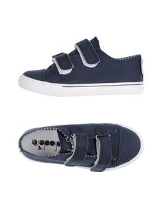 Низкие кеды и кроссовки Diadora