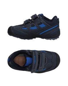 Низкие кеды и кроссовки Geox