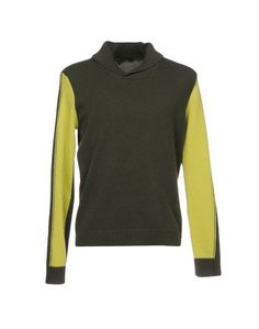Свитер Vneck