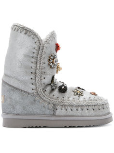 flower embellished eskimo boots Mou