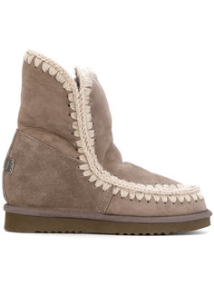 Eskimo boots Mou