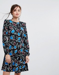 Короткое приталенное платье из органического хлопка с рюшами на плечах и цветочным принтом People Tree - Черный