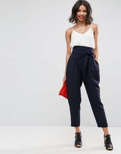 Суженные книзу брюки с завышенной талией и поясом ASOS Tailored - Темно-синий