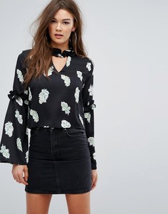 Блузка с принтом перьев и широкими рукавами Boohoo - Черный