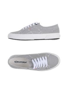 Низкие кеды и кроссовки Superga