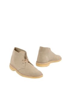 Полусапоги и высокие ботинки Clarks Originals