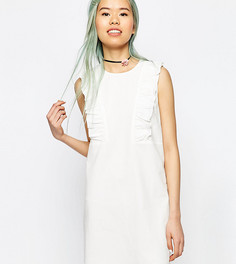 Цельнокройное платье с оборками ASOS PETITE - Белый