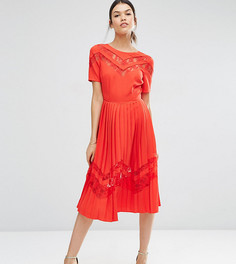 Плиссированное платье миди с кружевными вставками ASOS TALL Premium - Красный