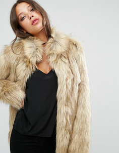 Куртка в винтажном стиле из искусственного меха ASOS TALL - Бежевый