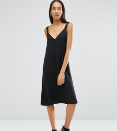 Атласное платье-комбинация с глубоким вырезом ASOS TALL - Черный