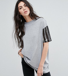 Футболка с полосатой отделкой пайетками на рукавах ASOS TALL - Серый