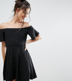 Короткое приталенное платье с открытыми плечами ASOS PETITE - Черный