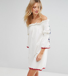 Платье с открытыми плечами и вышивкой на рукавах ASOS TALL - Белый