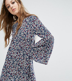 Свободное платье с цветочным принтом Milk It Vintage - Синий