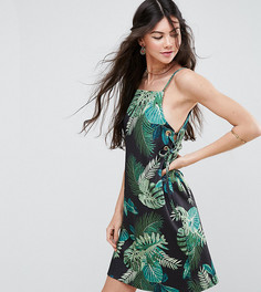 Платье мини с люверсами и пальмовым принтом ASOS TALL - Мульти