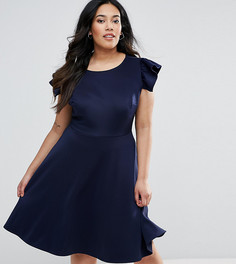 Приталенное платье миди с рукавами-оборками Club L Plus - Темно-синий